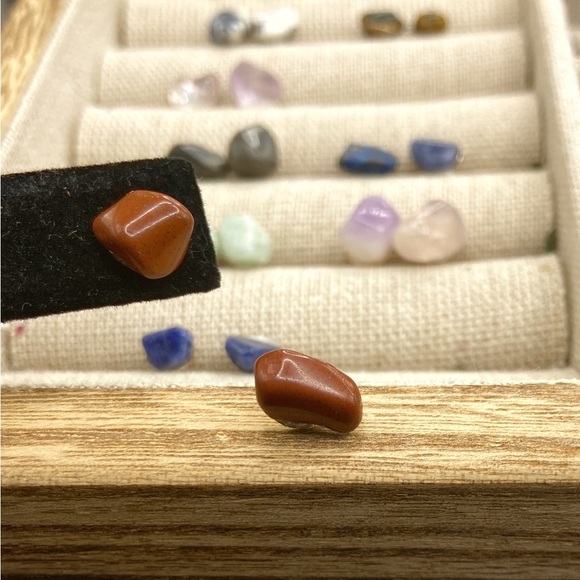 freeform gemstones dainty studs statement earrings - Picture 3 of 4